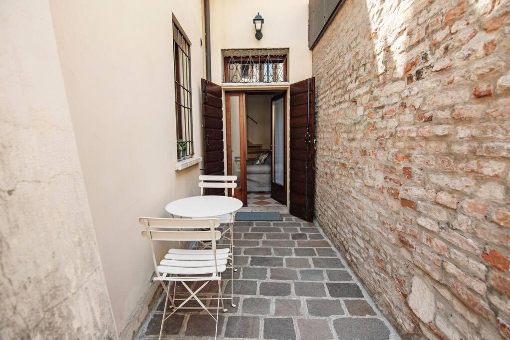 Casa Benzoni Apartamento Mântua Exterior foto